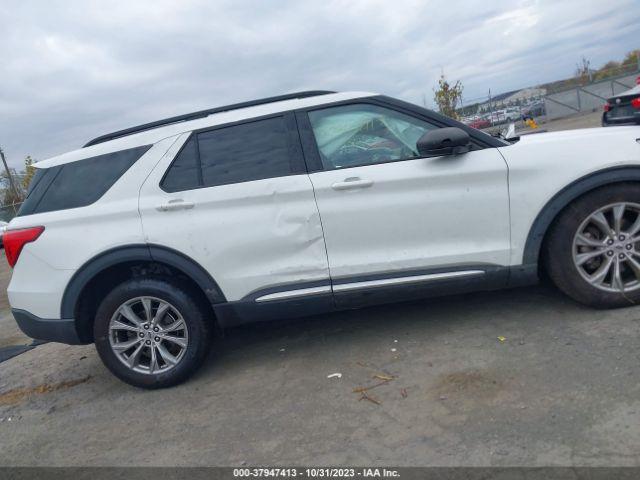 Ford Explorer Xlt Image 15