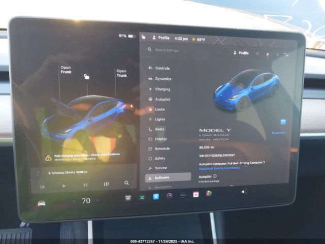 Tesla Model Y Image 8