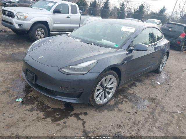 Tesla Model 3 Long Range Dual Motor All-wheel Drive Image 5