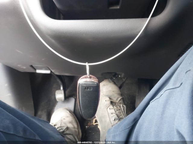 Lincoln MKT Ecoboost Image 9