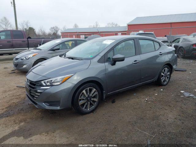 Nissan Versa 1.6 Sv Image 14