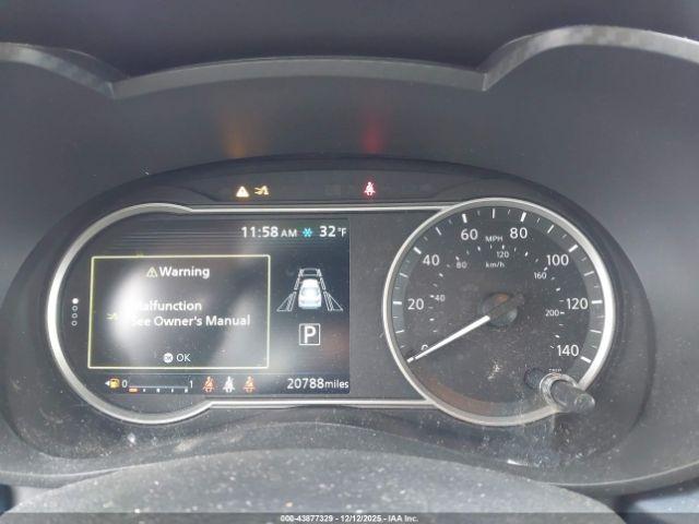 Nissan Versa 1.6 Sv Image 2