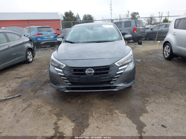 Nissan Versa 1.6 Sv Image 17