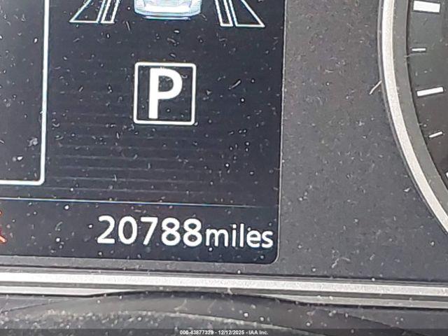 Nissan Versa 1.6 Sv Image 15