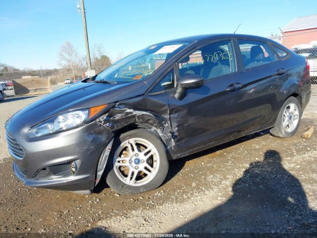 Ford Fiesta Se Image 11