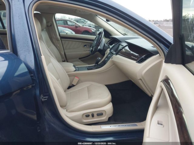 Ford Taurus Limited Image 15