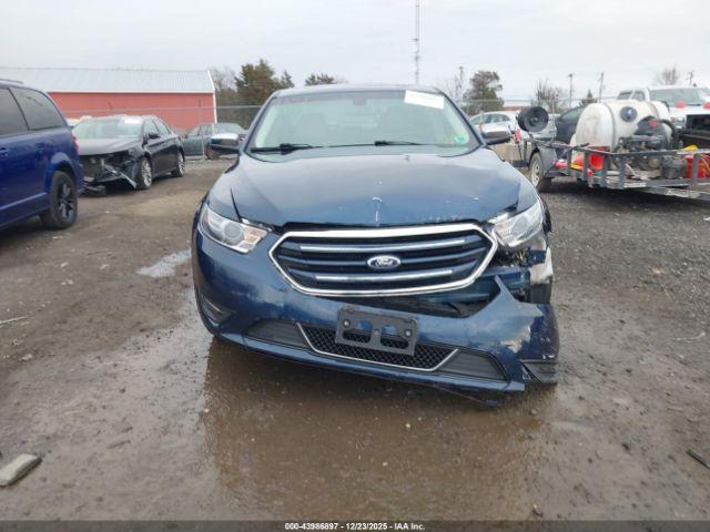 Ford Taurus Limited Image 5