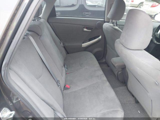 Toyota Prius Iii Image 8