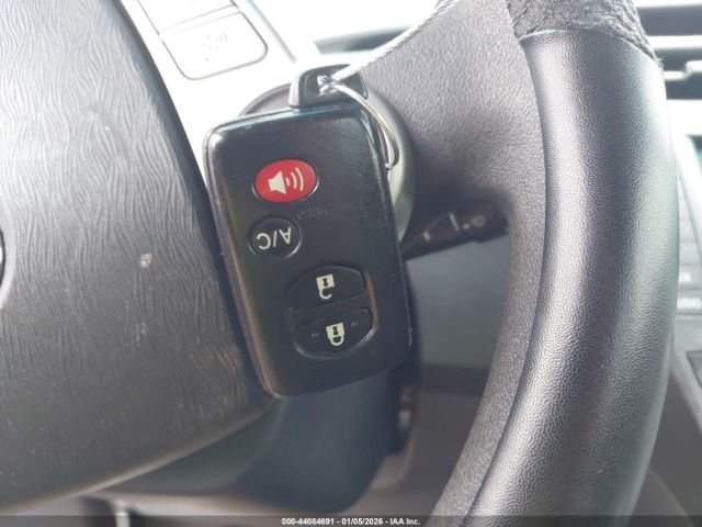 Toyota Prius Iii Image 11