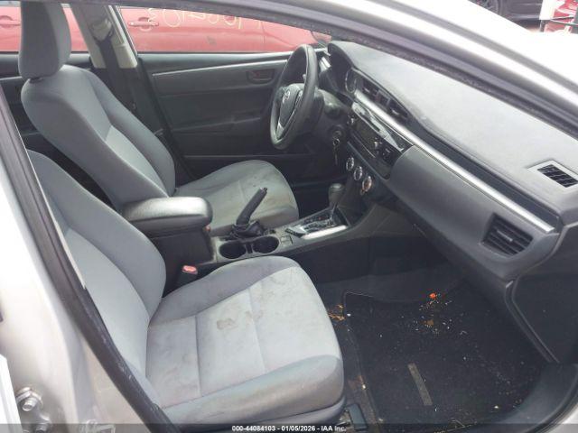 Toyota Corolla L Image 2