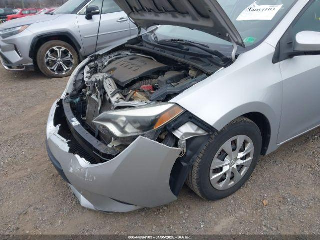 Toyota Corolla L Image 3