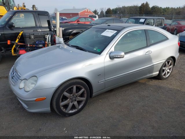 Mercedes-Benz C-Class Kompressor Sport Image 4