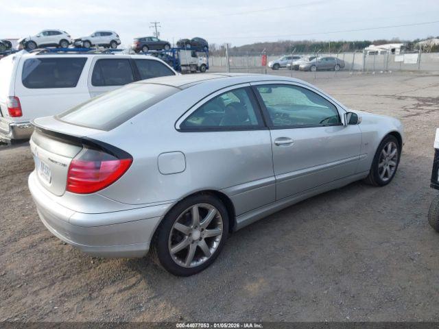 Mercedes-Benz C-Class Kompressor Sport Image 6