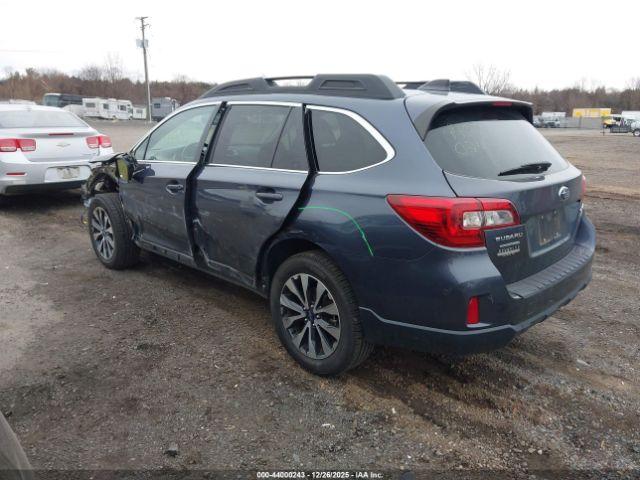 Subaru Outback 2.5i Limited Image 3