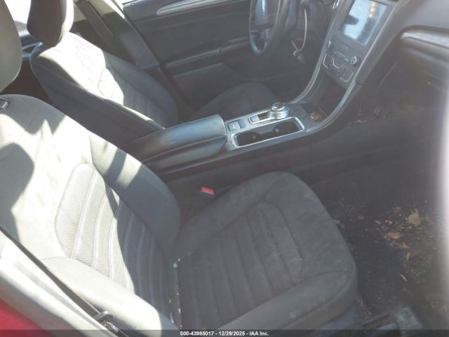 Ford Fusion Se Image 6