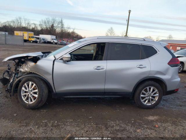 Nissan Rogue Sv Image 13