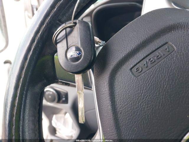 Ford Transit Image 12