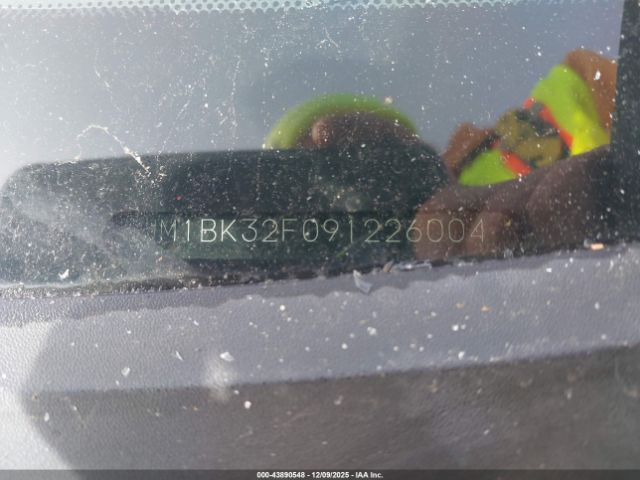 Mazda Mazda3 I Image 8