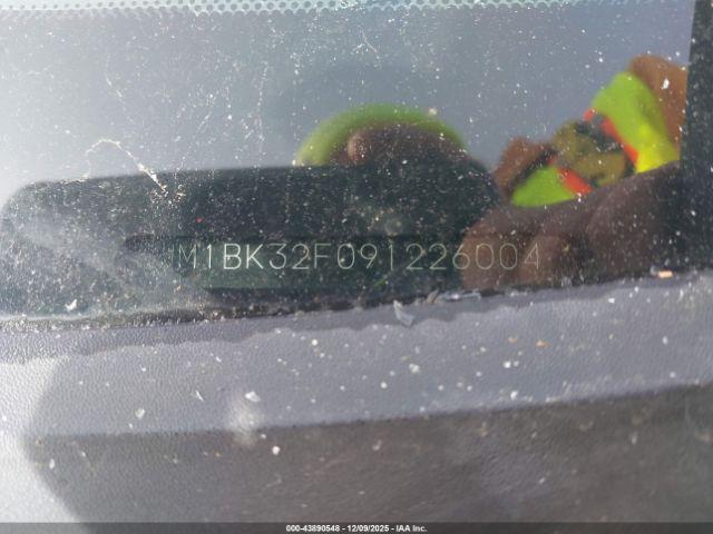 Mazda Mazda3 I Image 8