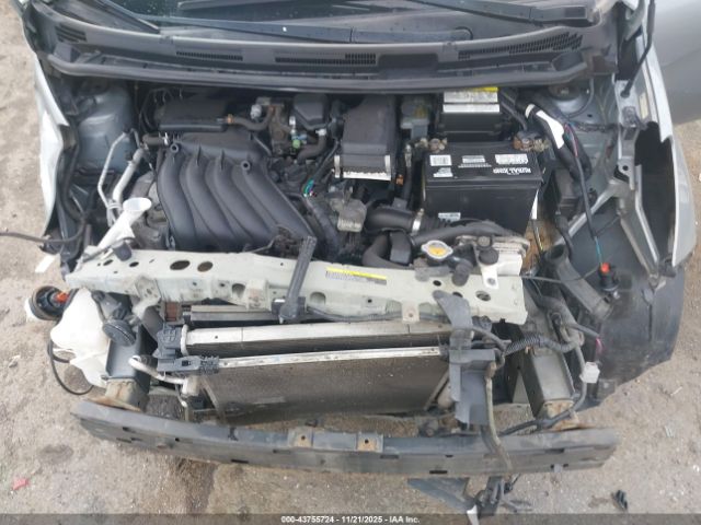 Nissan Versa Sv Image 13