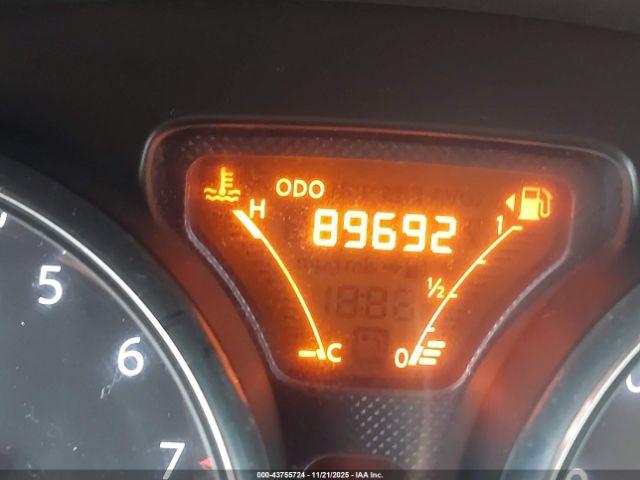 Nissan Versa Sv Image 17