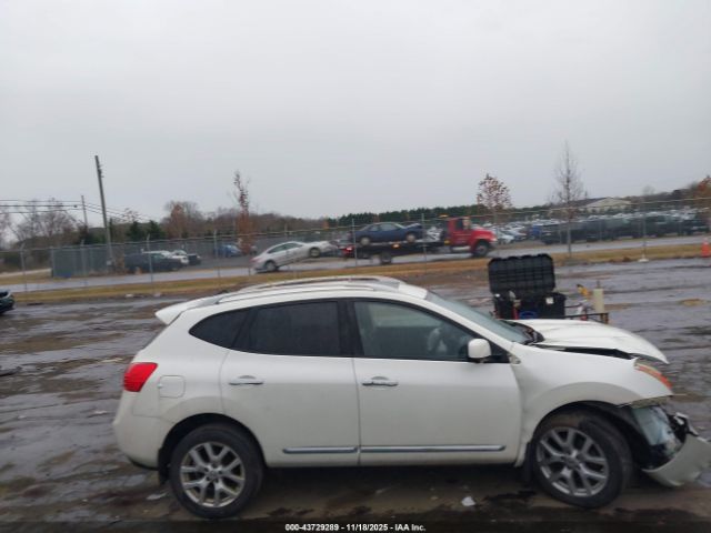 Nissan Rogue Image 10