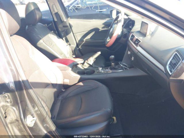 Mazda Mazda3 S Grand Touring Image 7