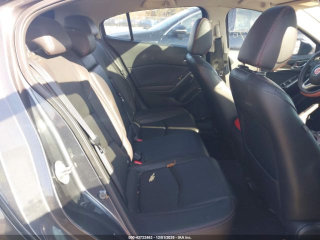 Mazda Mazda3 S Grand Touring Image 6