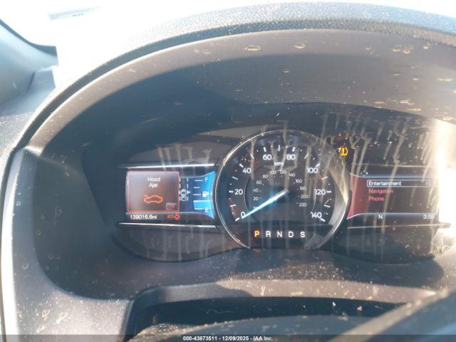 Ford Explorer Limited Image 6