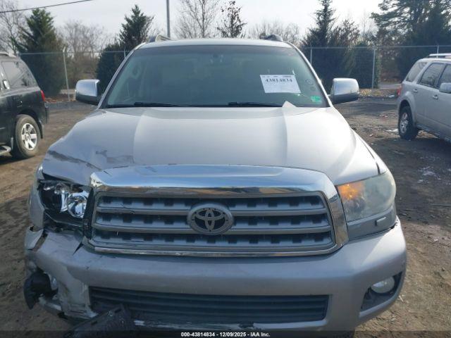 Toyota Sequoia Limited 5.7l V8 Image 15