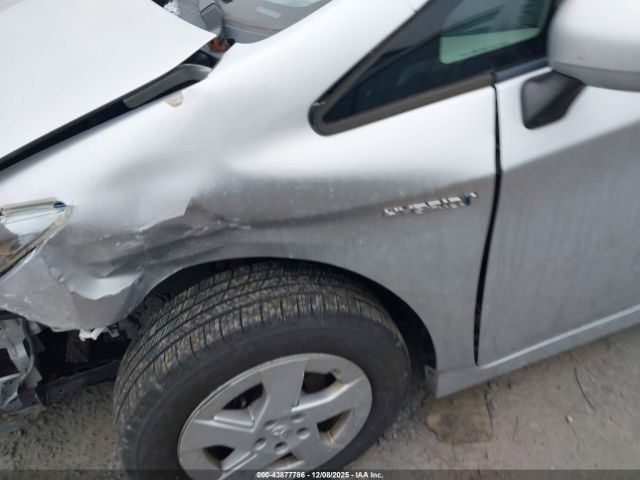 Toyota Prius Ii Image 3