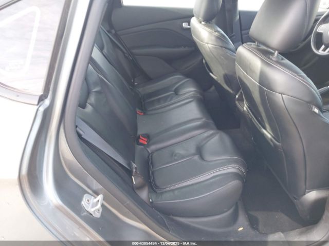 Dodge Dart Limited Image 8