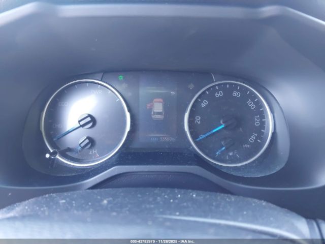 Toyota RAV4 Se Image 6