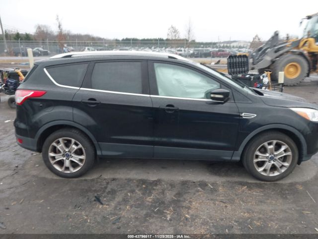 Ford Escape Titanium Image 10