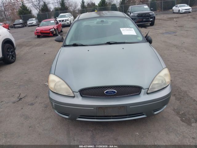 Ford Taurus Se Image 7