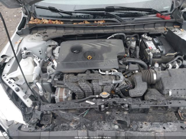 Nissan Altima 2.5 S Image 9