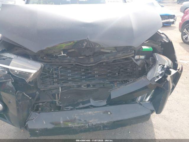 Toyota 4Runner Sr5 Image 9