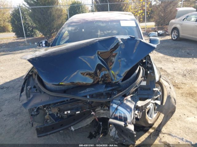 Tesla Model X Image 17