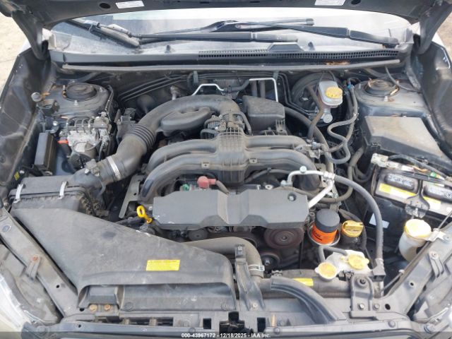 Subaru Crosstrek 2.0i Limited Image 7