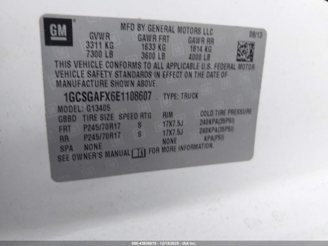 Chevrolet Express Work Van Image 15