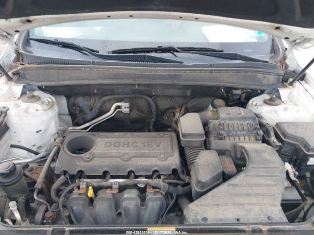 Hyundai SANTA FE Gls Image 6