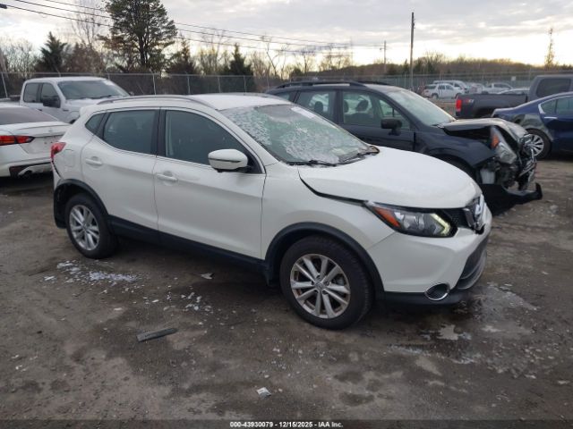 Nissan Rogue Sv Image 1