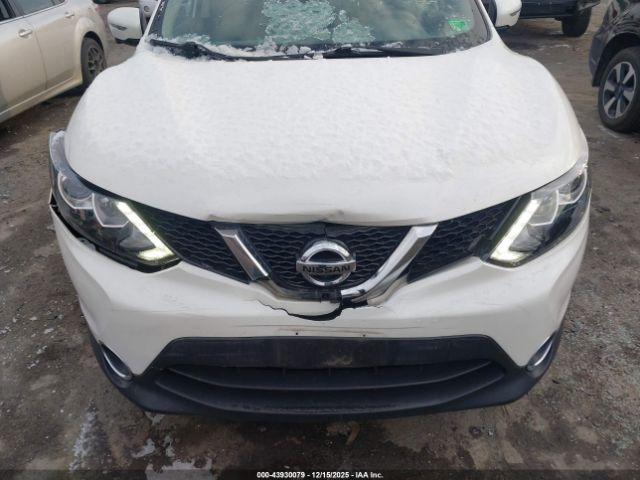 Nissan Rogue Sv Image 3