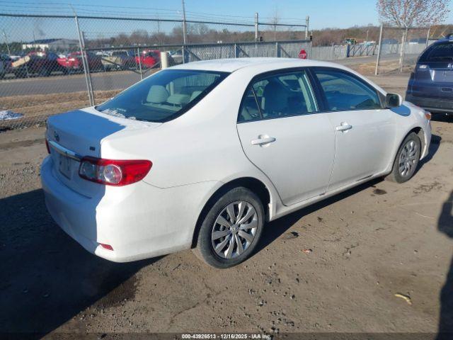 Toyota Corolla Le Image 10