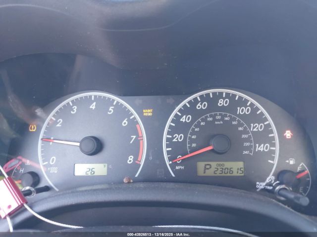 Toyota Corolla Le Image 9