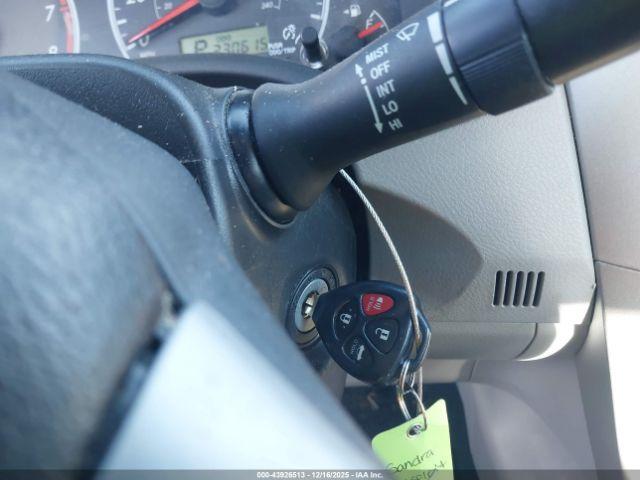 Toyota Corolla Le Image 13