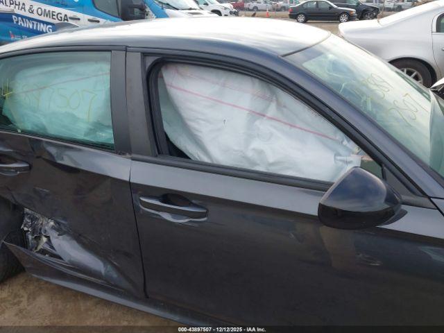 Honda Civic Sport Image 13