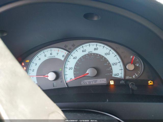 Toyota Camry Se Image 4