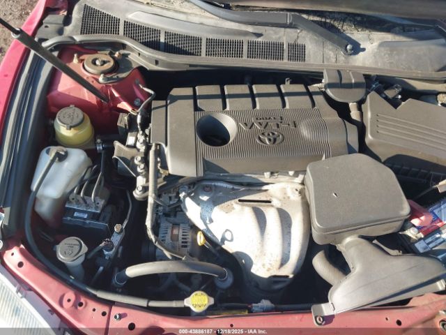 Toyota Camry Se Image 9