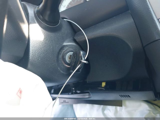 Toyota Camry Se Image 14